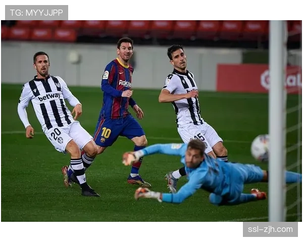 库巴西停赛影响巴萨后防，孔德位置调整应对区域防守结构性需求